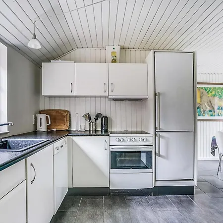 4 Bedroom Pet Friendly In Blavand Ho